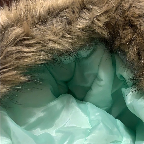 Mint Puffy Jacket - Picture 6 of 7